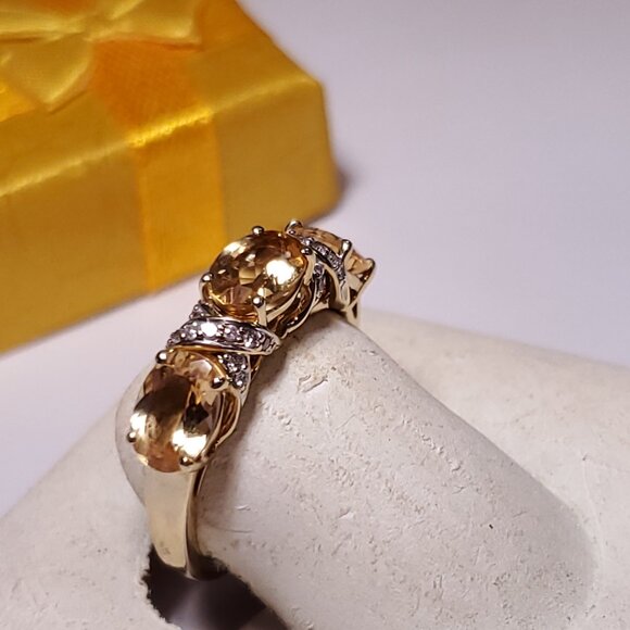 Estate 2.25ctw Natural Citrine &Diamond sideways set X pattern 14Kt YG Ring24066